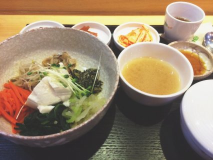 Seoulmates | golden kale Photo 2